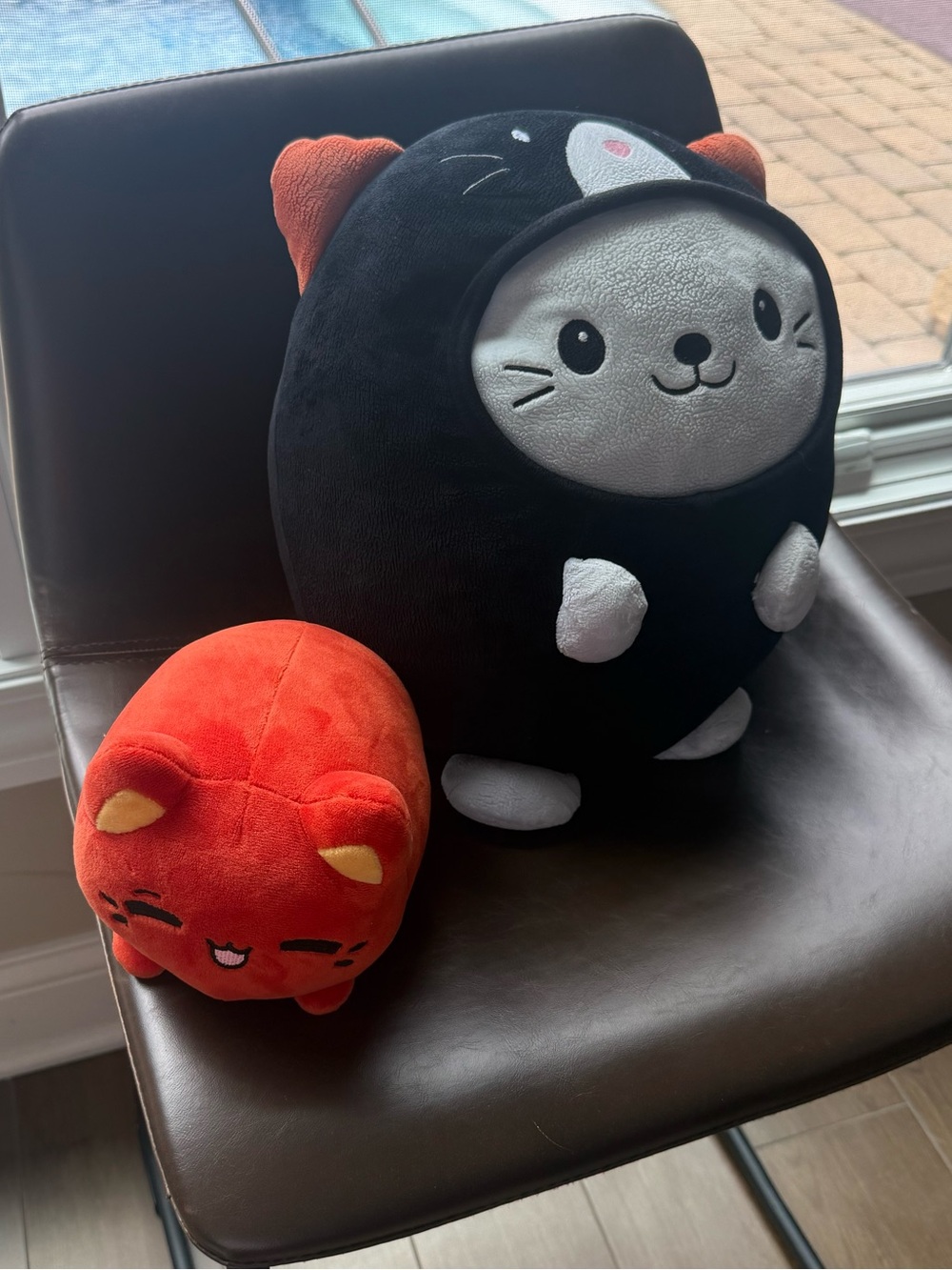 Stuffed animals bundle - Picture 2 of 12